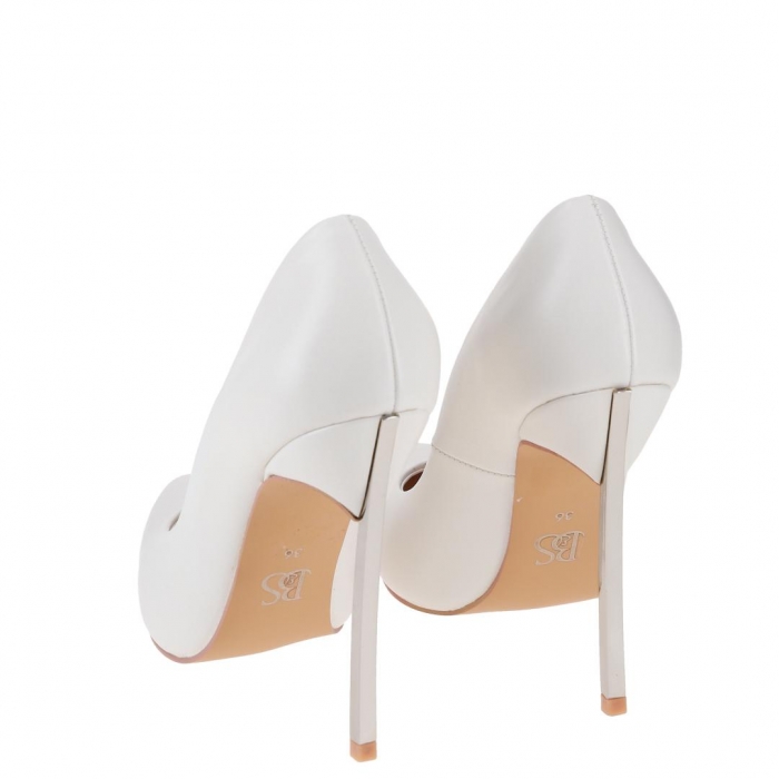 Човники Casadei к25